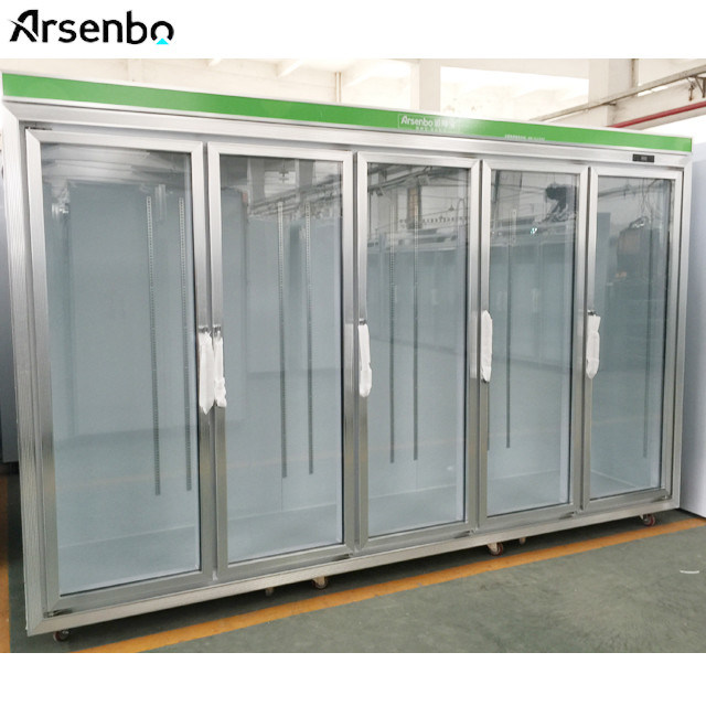 2700L 50HZ Commercial Beverage Refrigerator Silver Color For Drinks